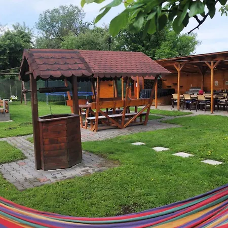 House Garden Torda